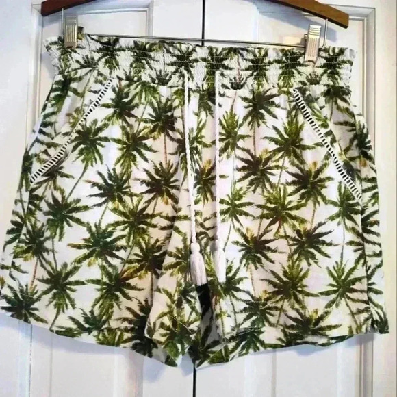 Briggs Women's Linen Blend Tropical Pull-on Shorts |® Size Medium - Picture 1 of 4